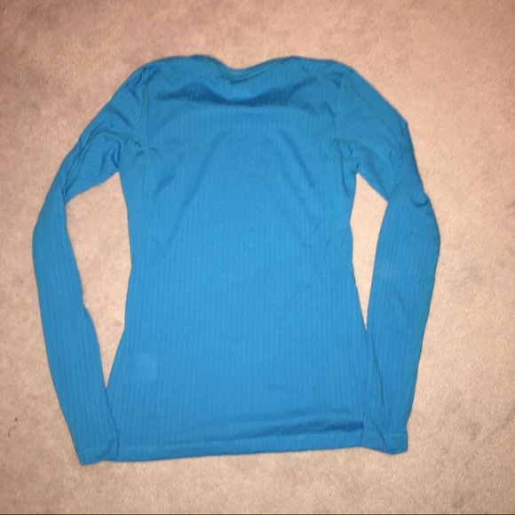Nike Thermal Long Sleeve Shirt - Picture 6 of 6